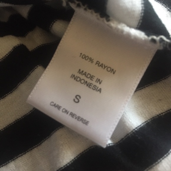 New York & Company striped cropped sleeve top - Picture 6 of 6